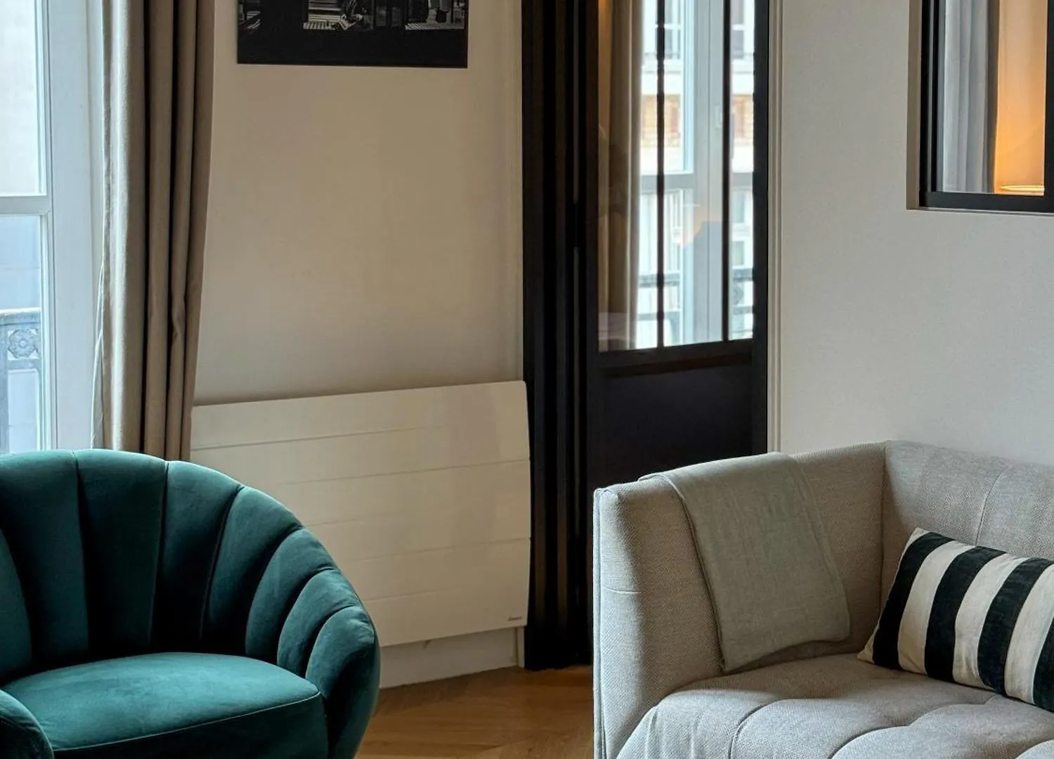 Апартаменты Charmant Appartement Au Coeur Du Marais Париж
